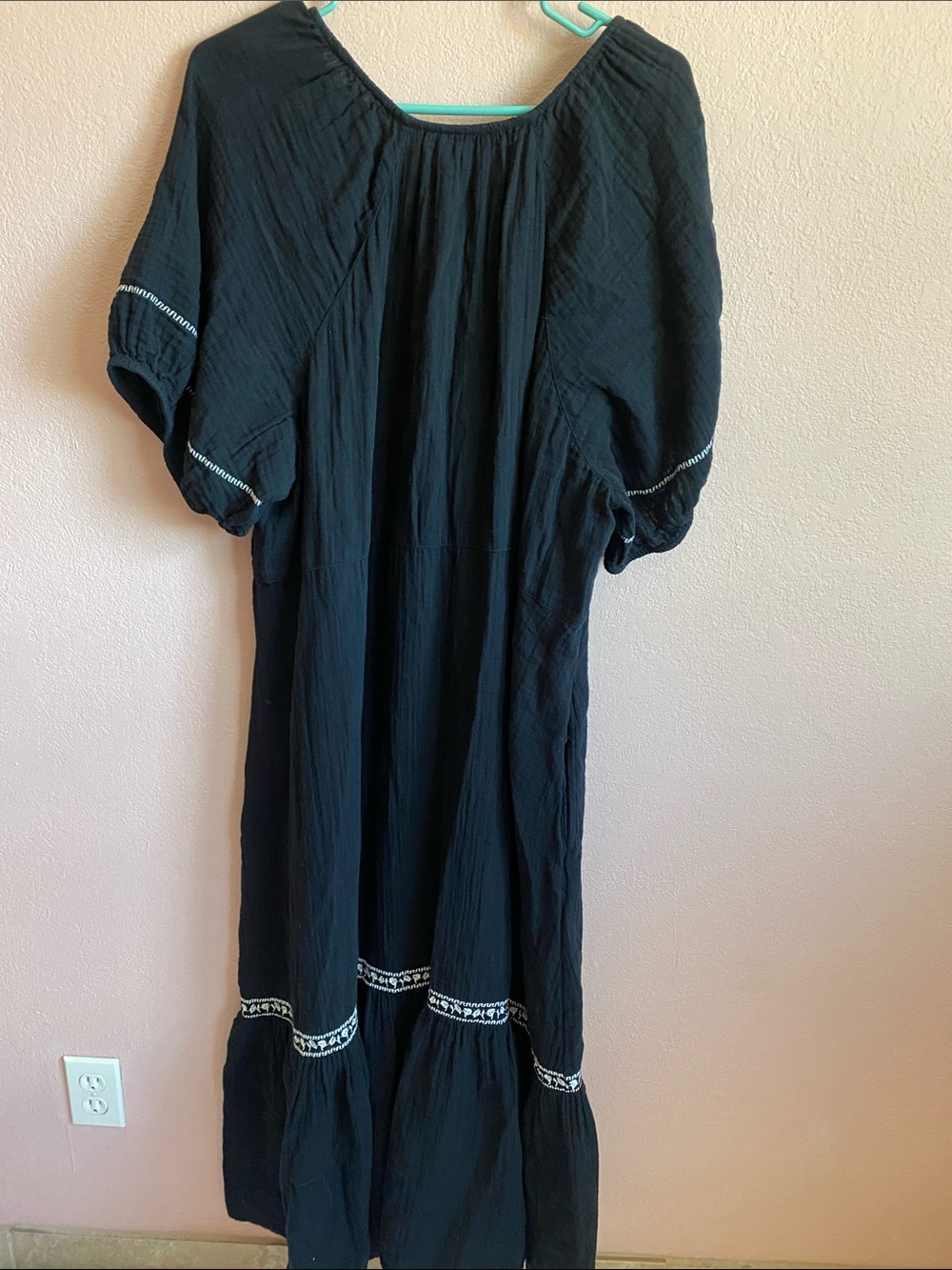 OLD NAVY Black Maxi Dress 100% Cotton with White Embroidery - Picture 3 of 10
